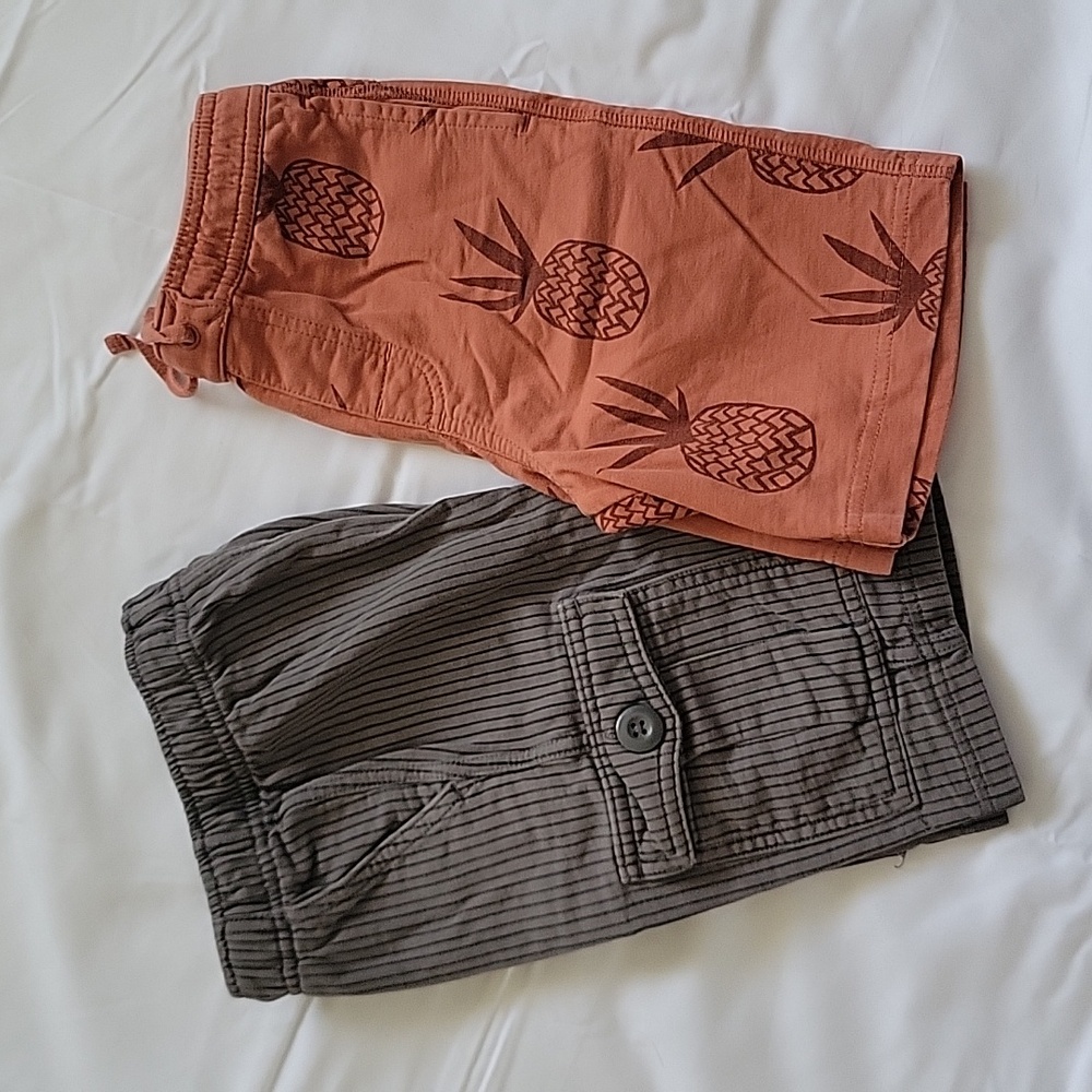 🎁3BD TEA COLLECTION/Nike Jordan. Bundle of 3 shorts. Size 5T.